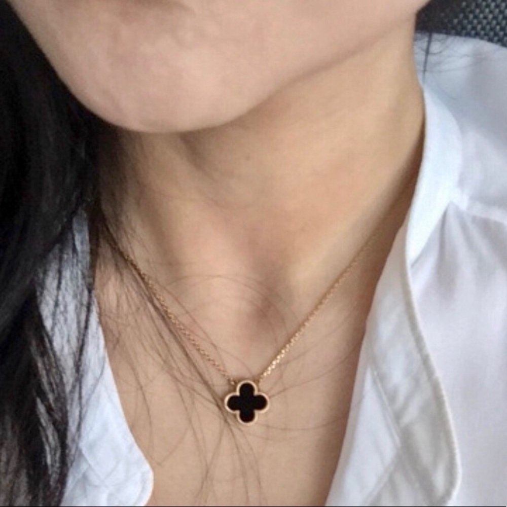 Woman’s Accessory Black Clover Necklace Pendent